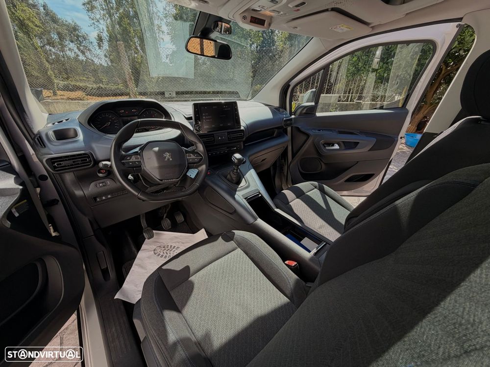 Peugeot Rifter 1.2 PureTech Allure - 55