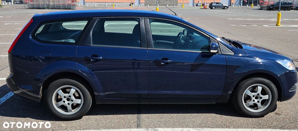 Ford Focus 1.6 TDCi Ambiente - 6
