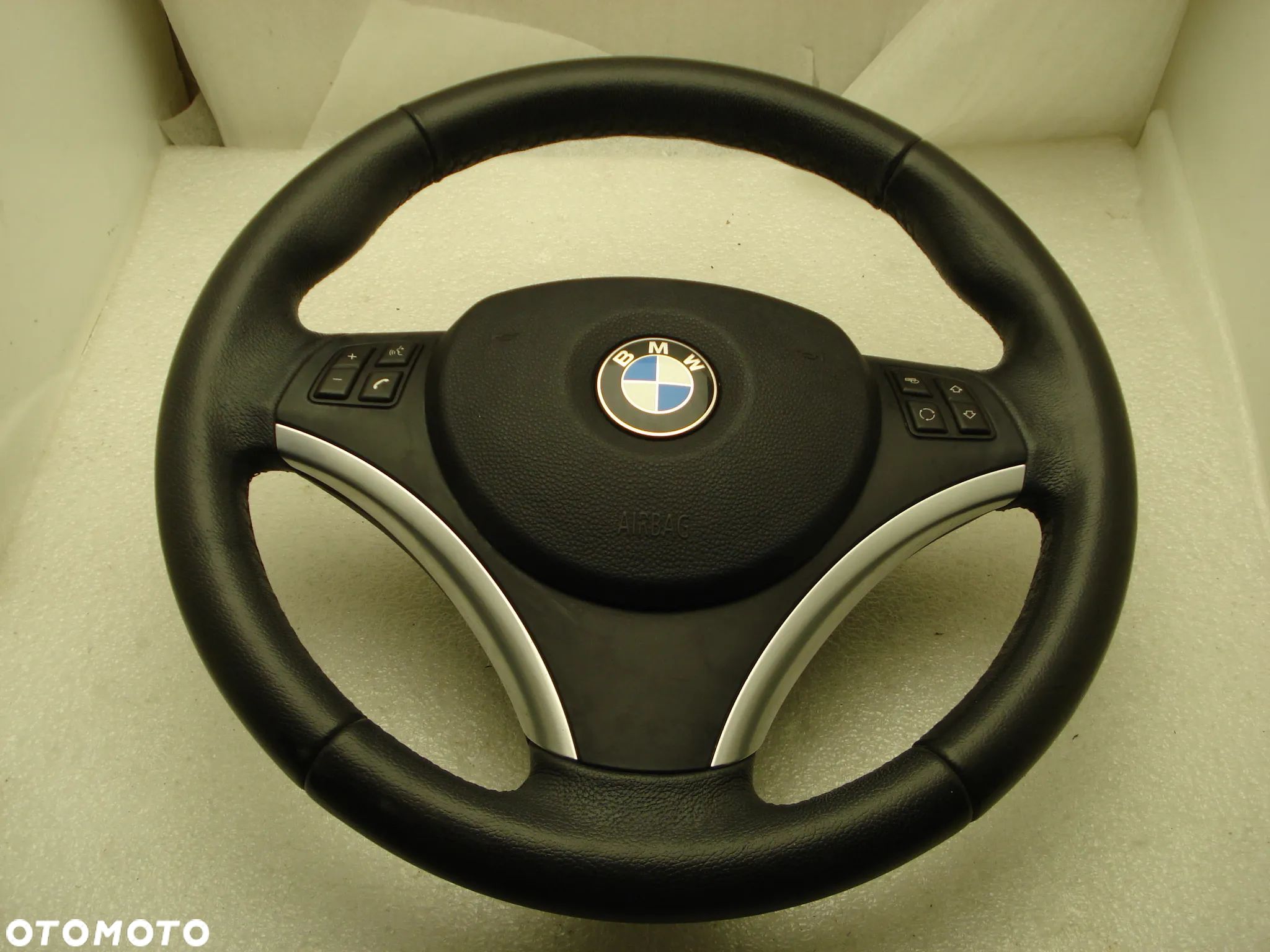 KIEROWNICA BMW E90 SPORT B.ŁADNA - 1