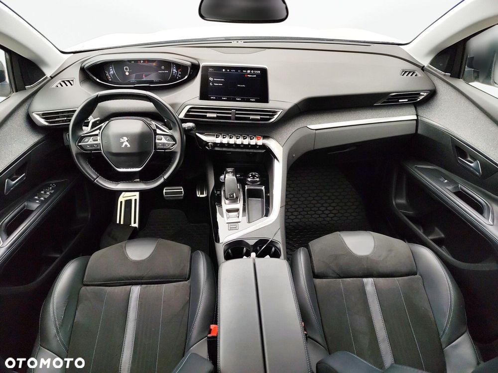 Peugeot 5008 - 17