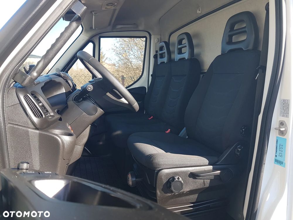 Iveco DAILY 72-180 WINDA 8EP CHŁODNIA AGREGAT IZOTERMA 4,21x2,09x2,10 GRZANIE THERMO KING V-500 MAX DMC 7,2 TONY - 7