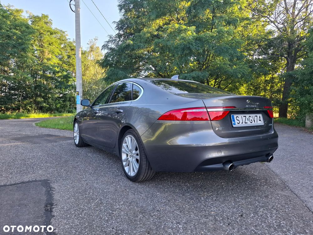 Jaguar XF 3.0 V6 Prestige - 18