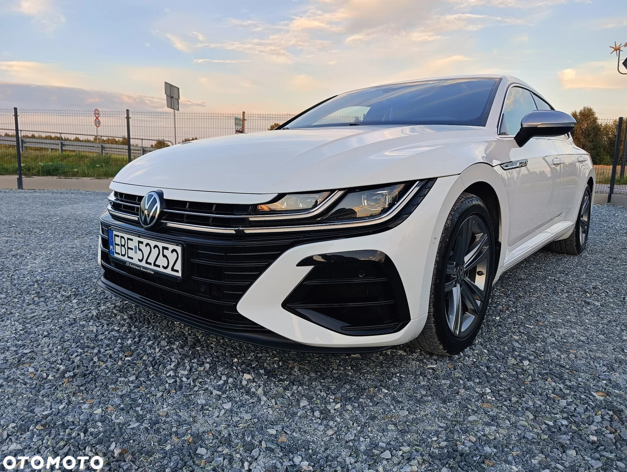 Volkswagen Arteon 2.0 TSI 4Motion R DSG - 12