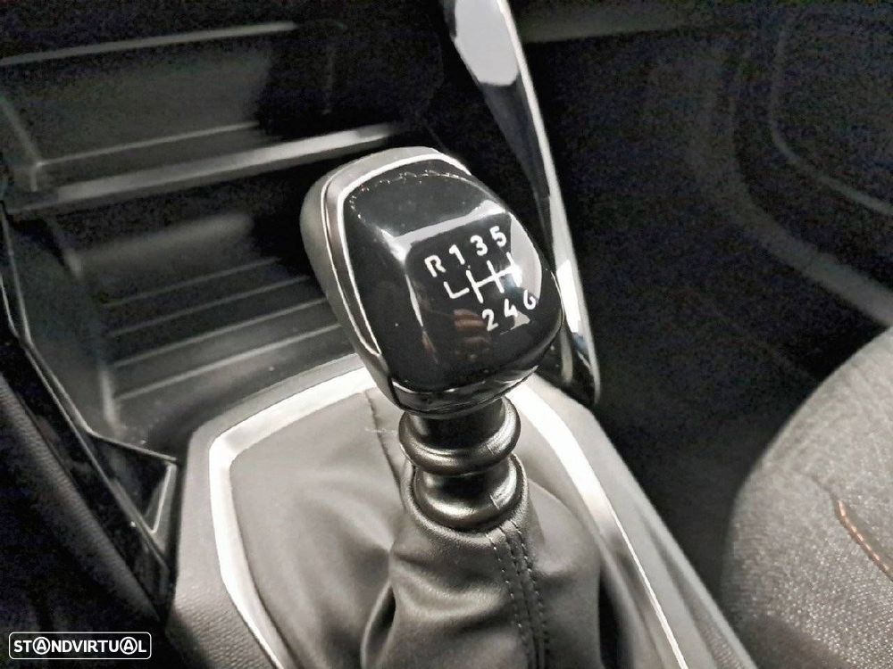 Peugeot 2008 1.2 PureTech Style - 18