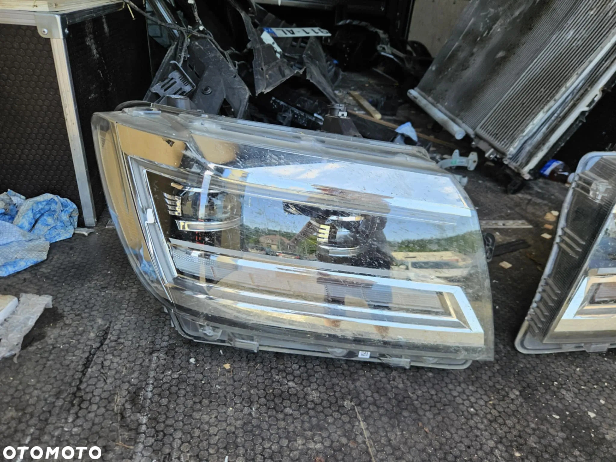 Volkswagen CRAFTER  2.0 TDI 180kM AUTOMAT 2024 ROK - 15