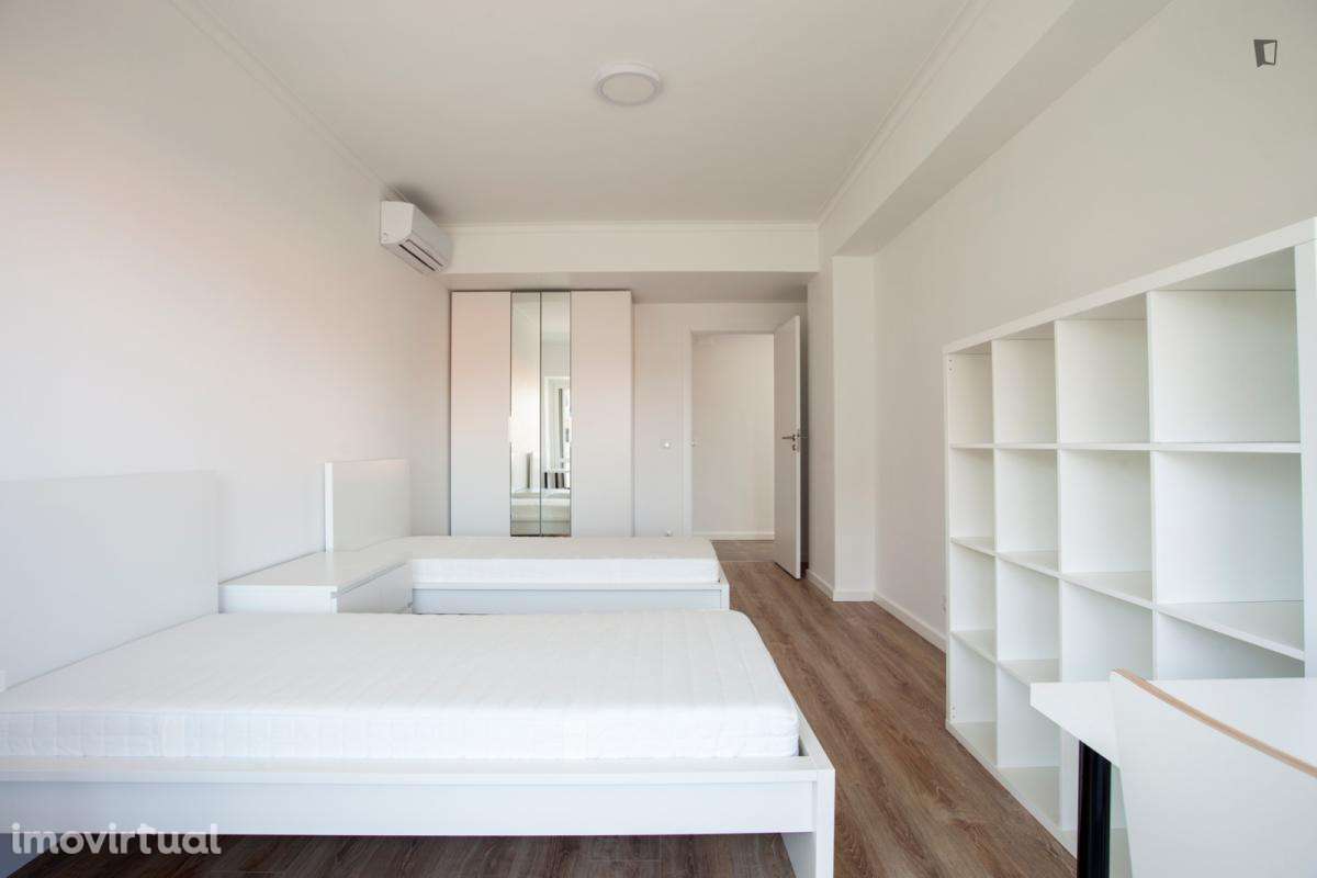 Quarto - localizado em Alvalade Lisbon - Grande imagem: 2/21