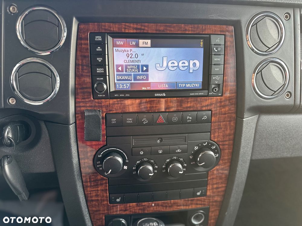 Jeep Commander 5.7 V8 HEMI Automatik Limited - 17