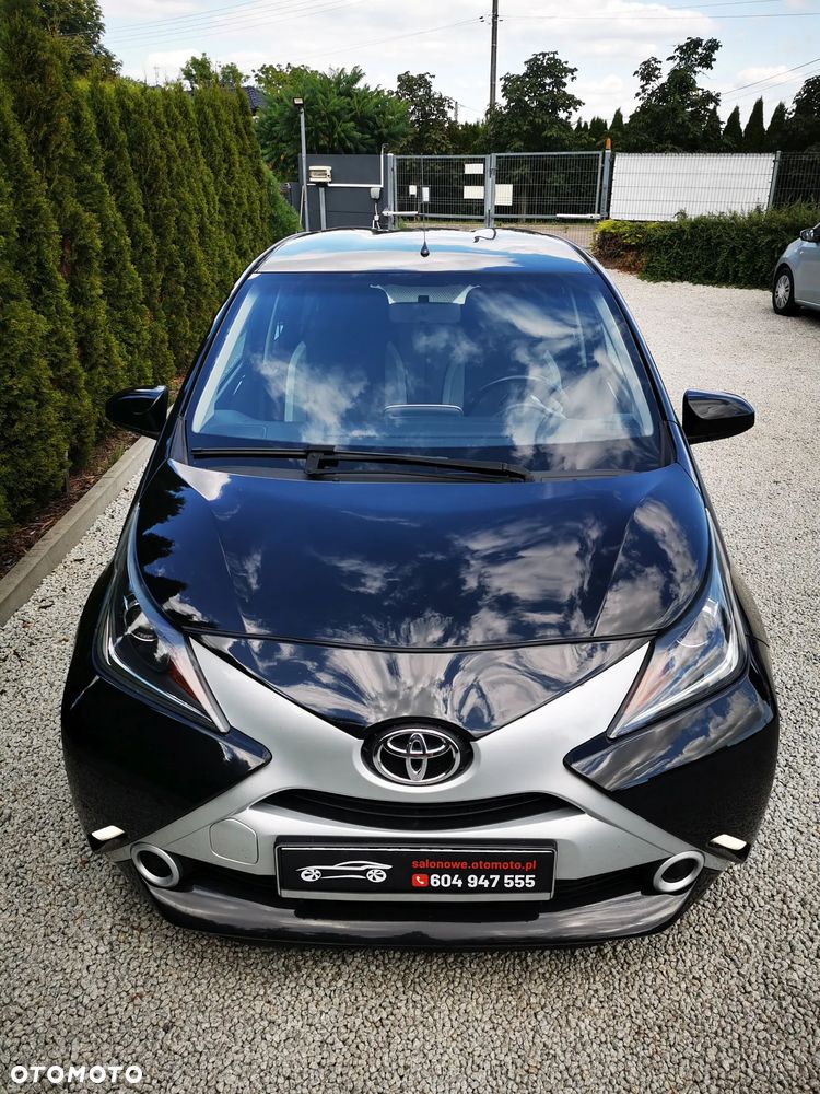 Toyota Aygo x-wave - 36