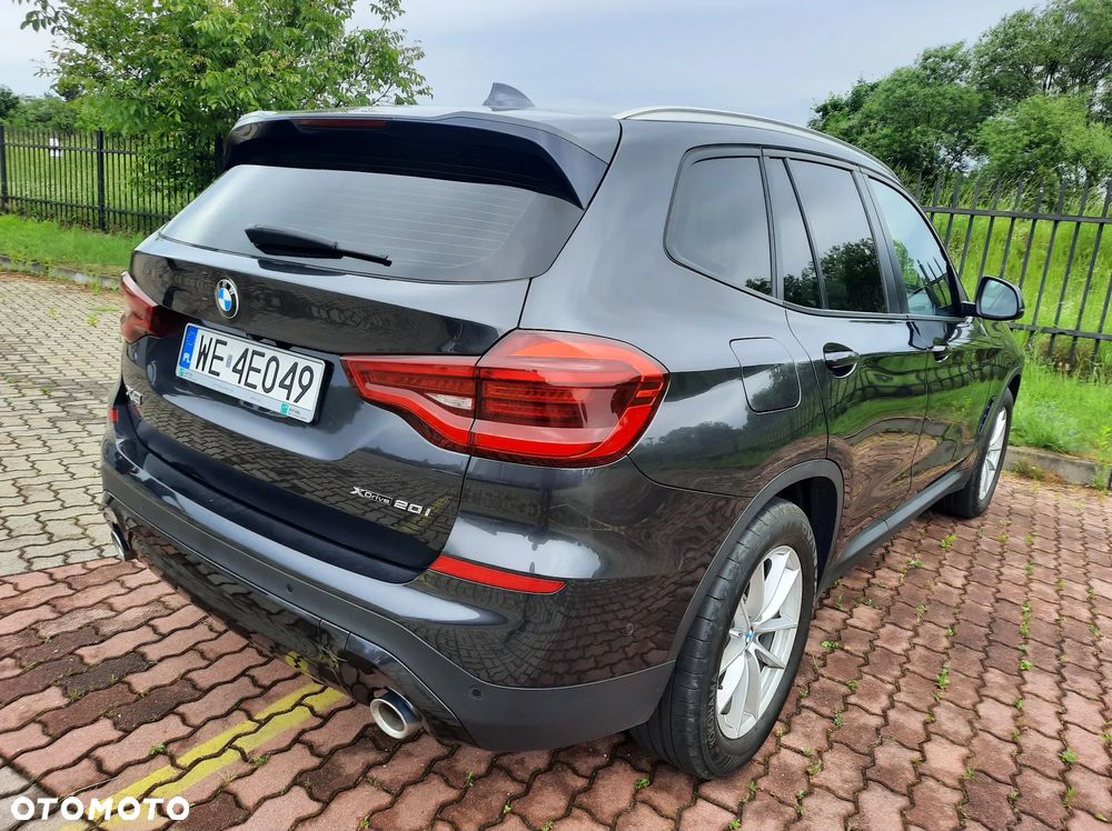 BMW X3 xDrive20i sport - 4