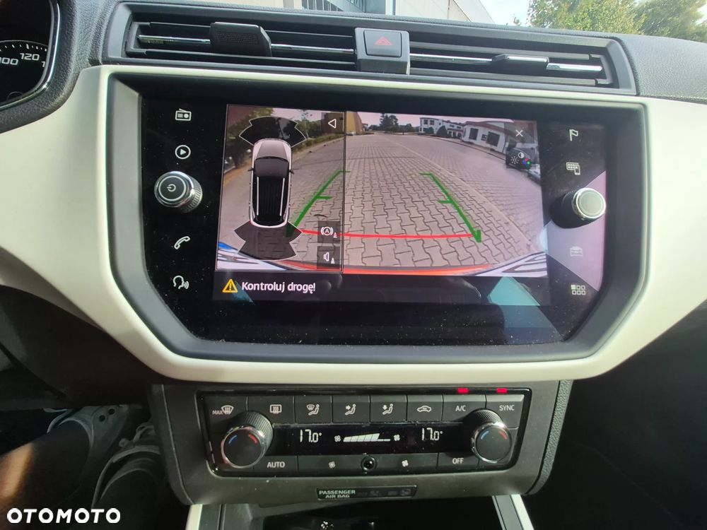 Seat Arona 2018 photo 2