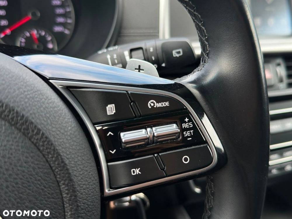 Kia Optima 1.6 T-GDI M DCT - 11