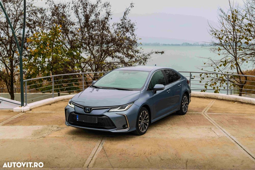 Toyota Corolla 1.8 HSD Dynamic - 5