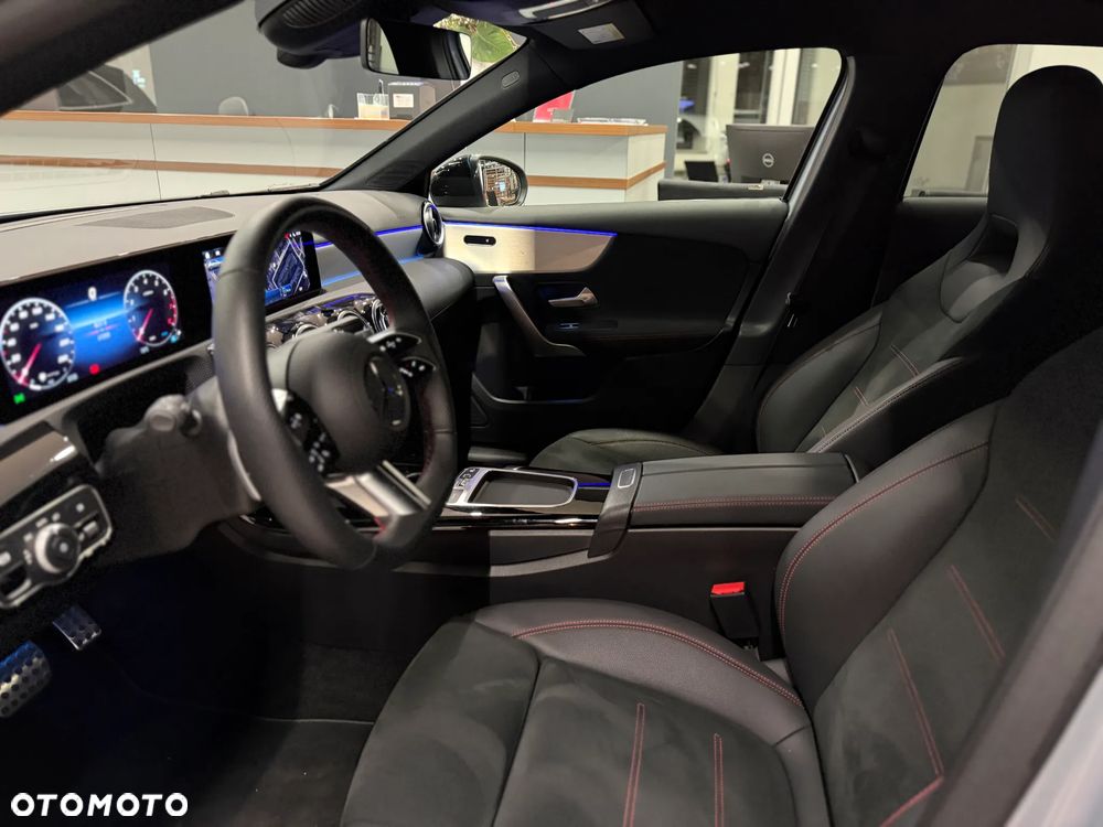 Mercedes-Benz Klasa A 200 AMG Line 7G-DCT - 10
