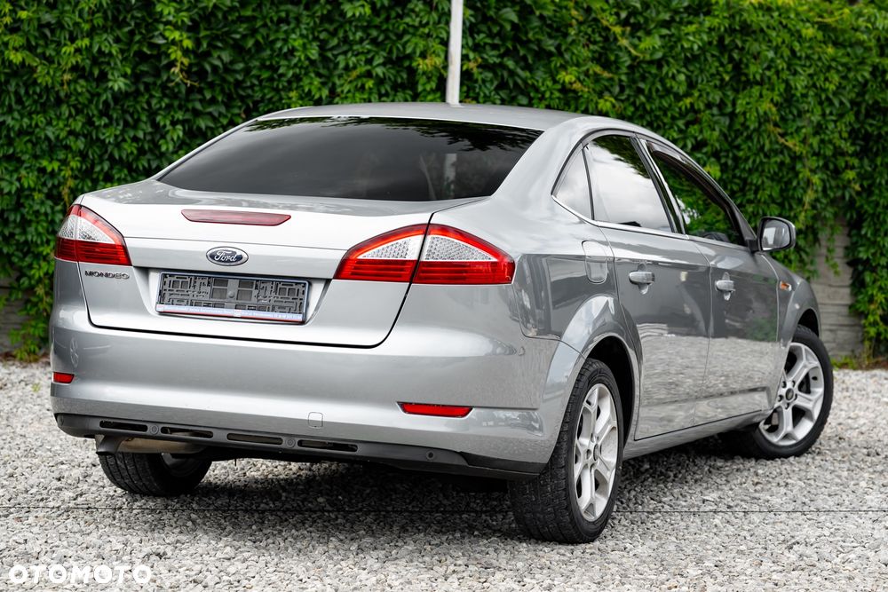 Ford Mondeo 2.0 TDCi Trend - 9