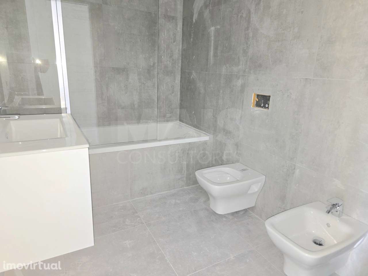 Apartamento T2 | Rés do Chão | Vila Pouquet – Caldas da Rainha - Grande imagem: 2/5