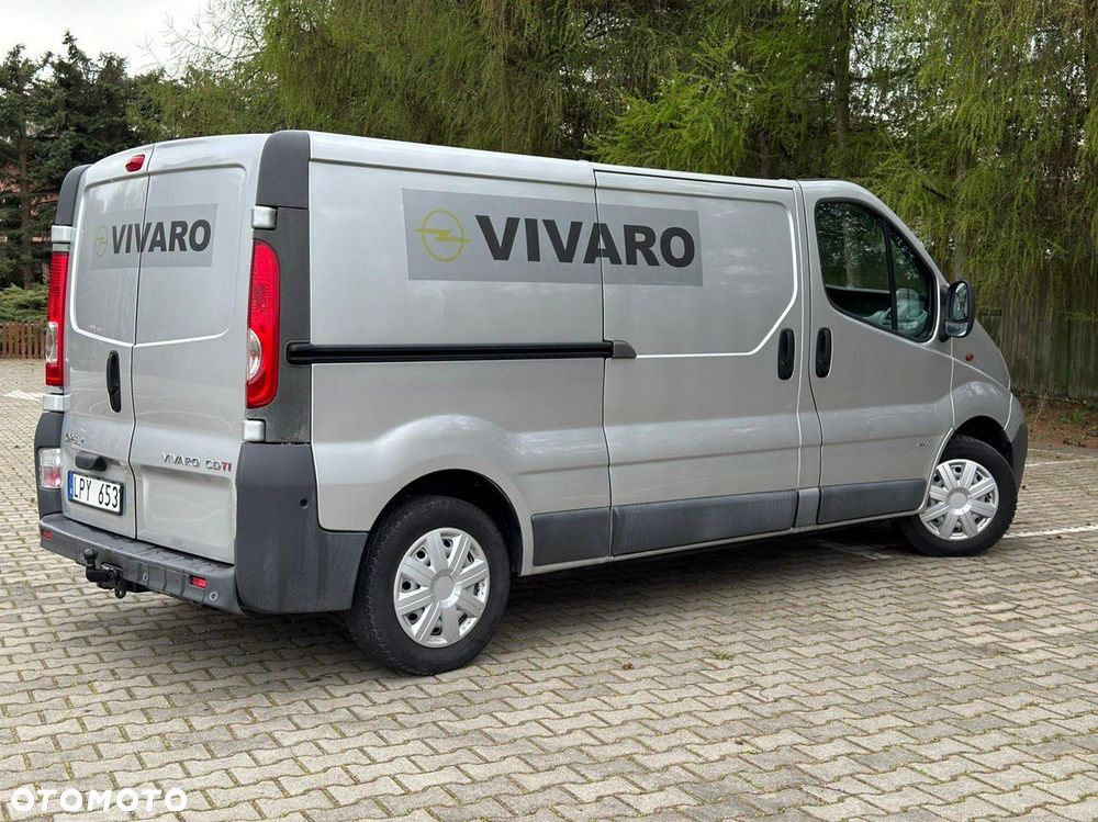 Opel Vivaro - 11
