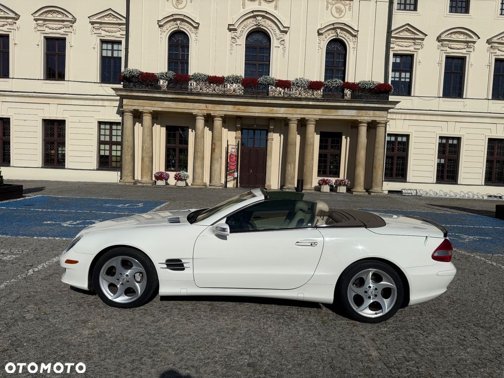Mercedes-Benz SL - 10