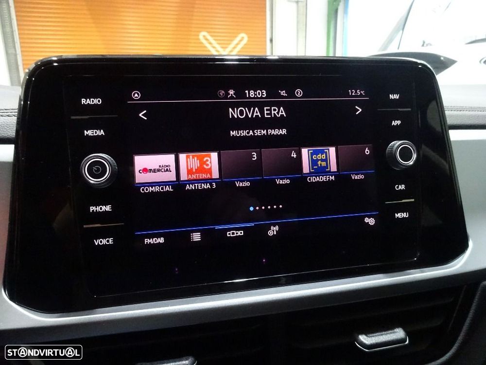 VW T-Roc 1.0 TSI Urban - 16