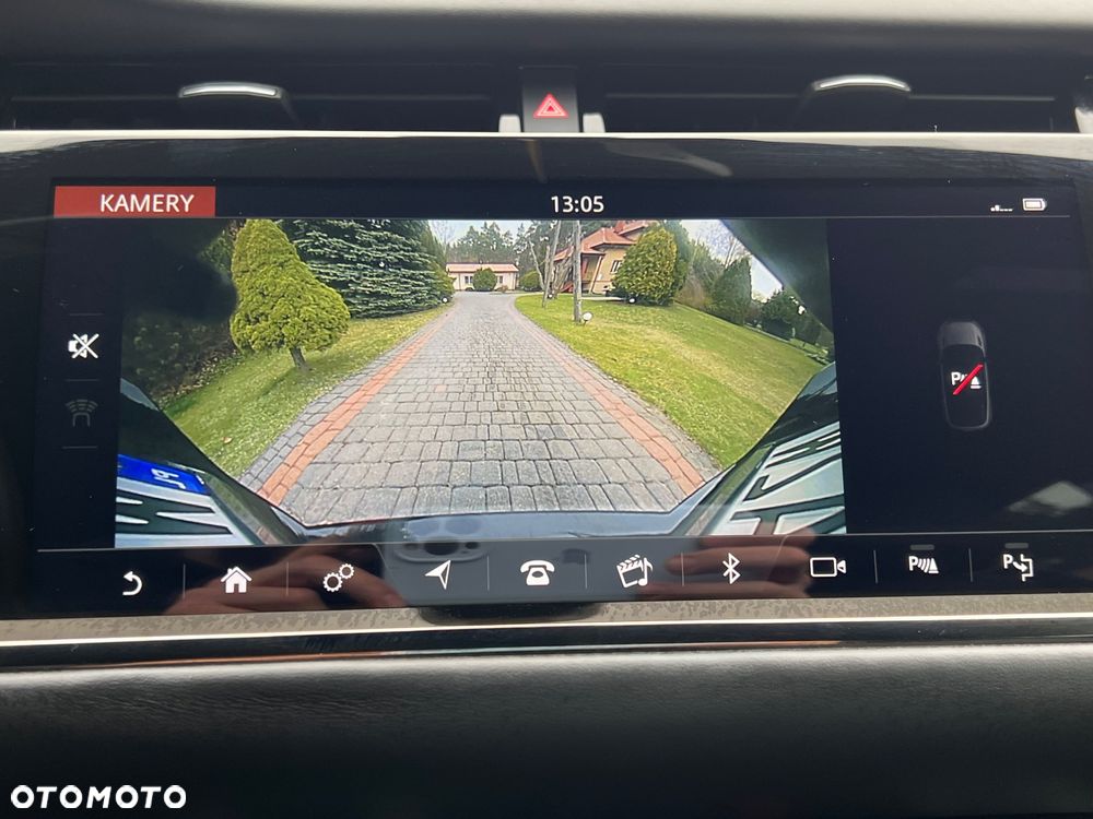 Land Rover Range Rover Evoque P200 R-Dynamic HSE - 38