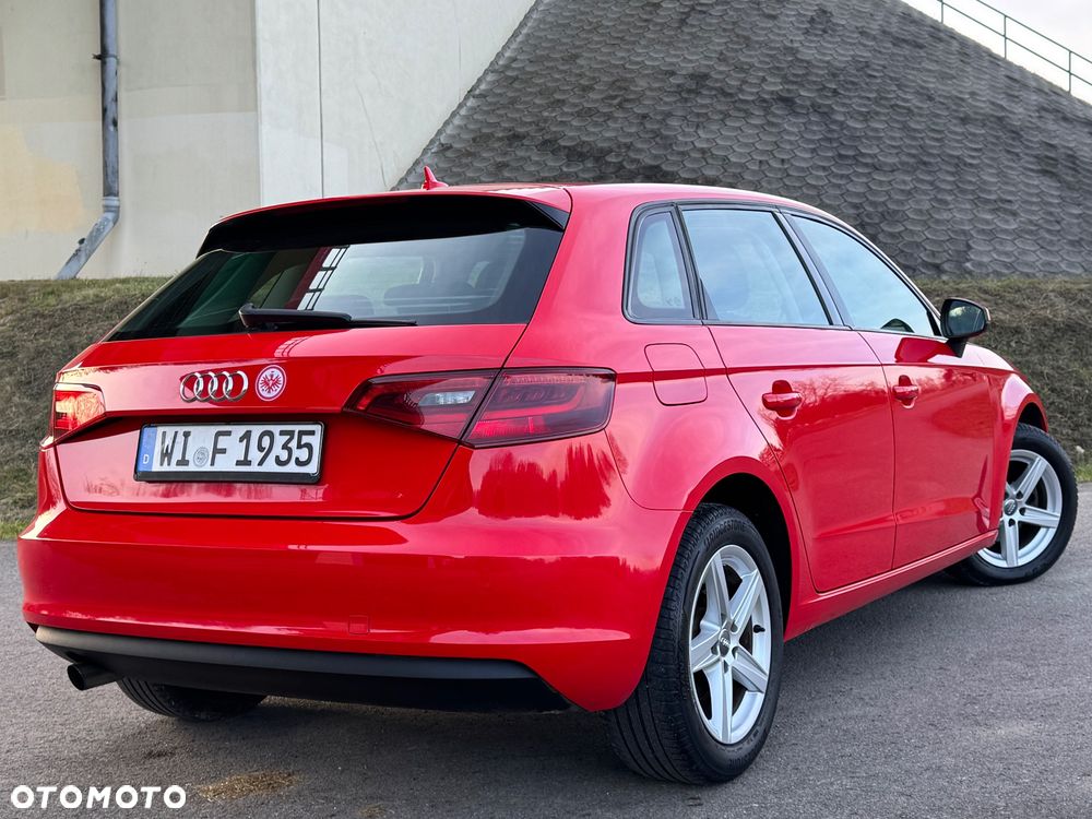 Audi A3 Sportback - 7