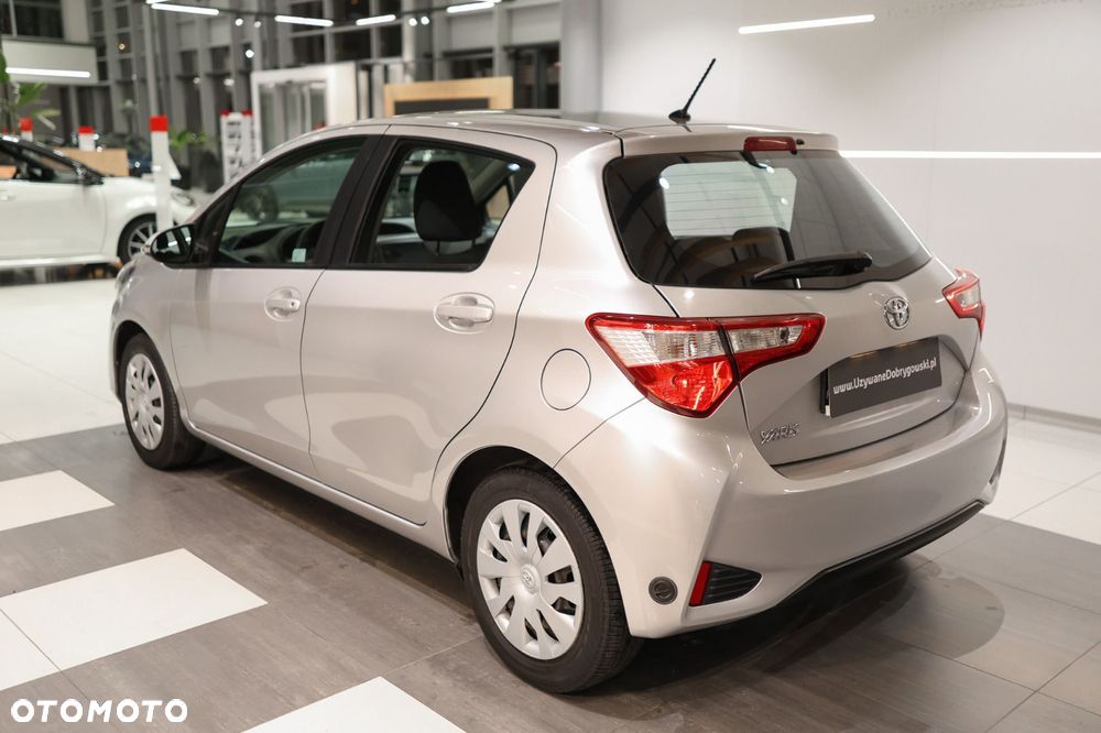 Toyota Yaris - 6