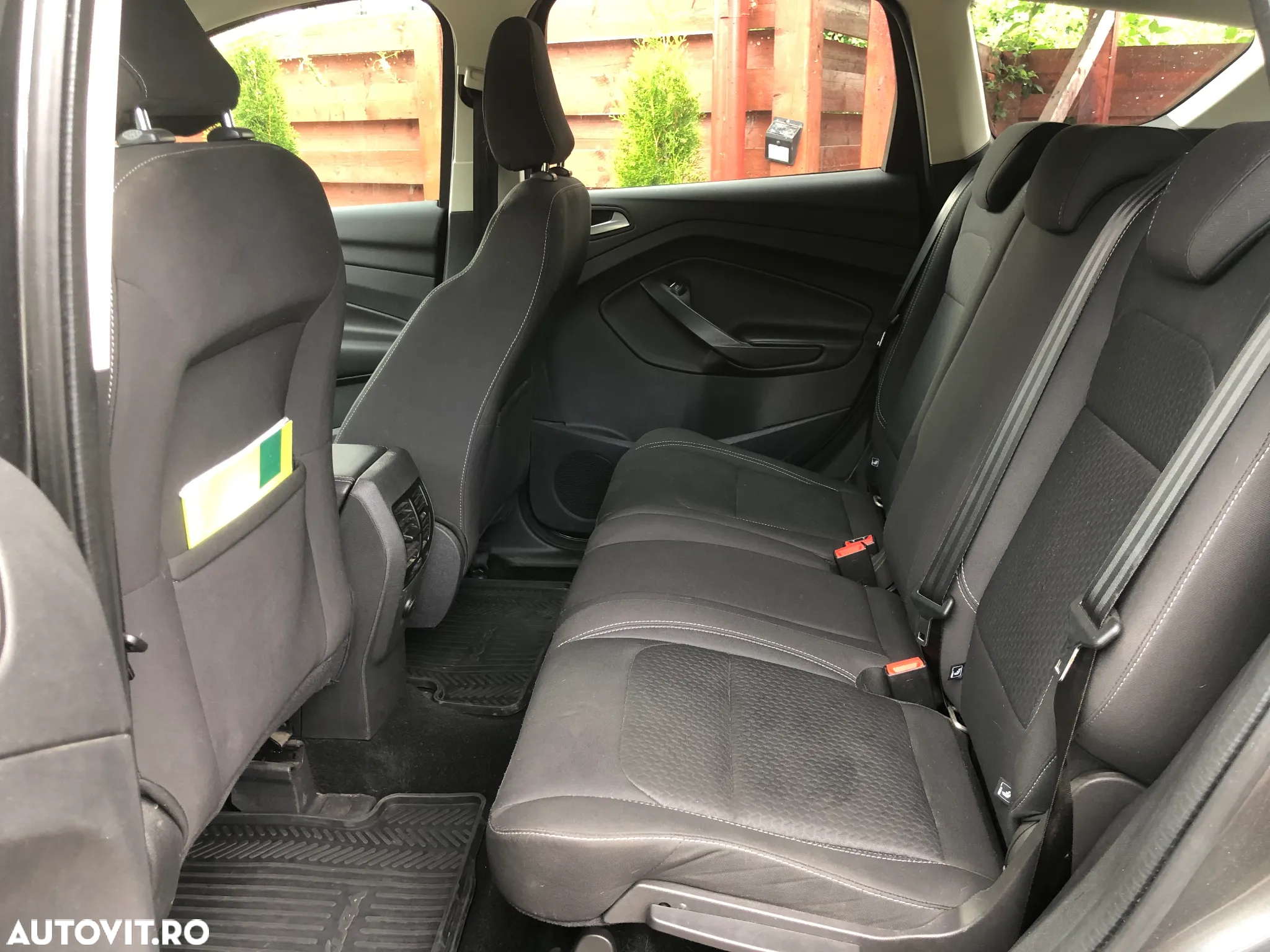 Ford Kuga - 6