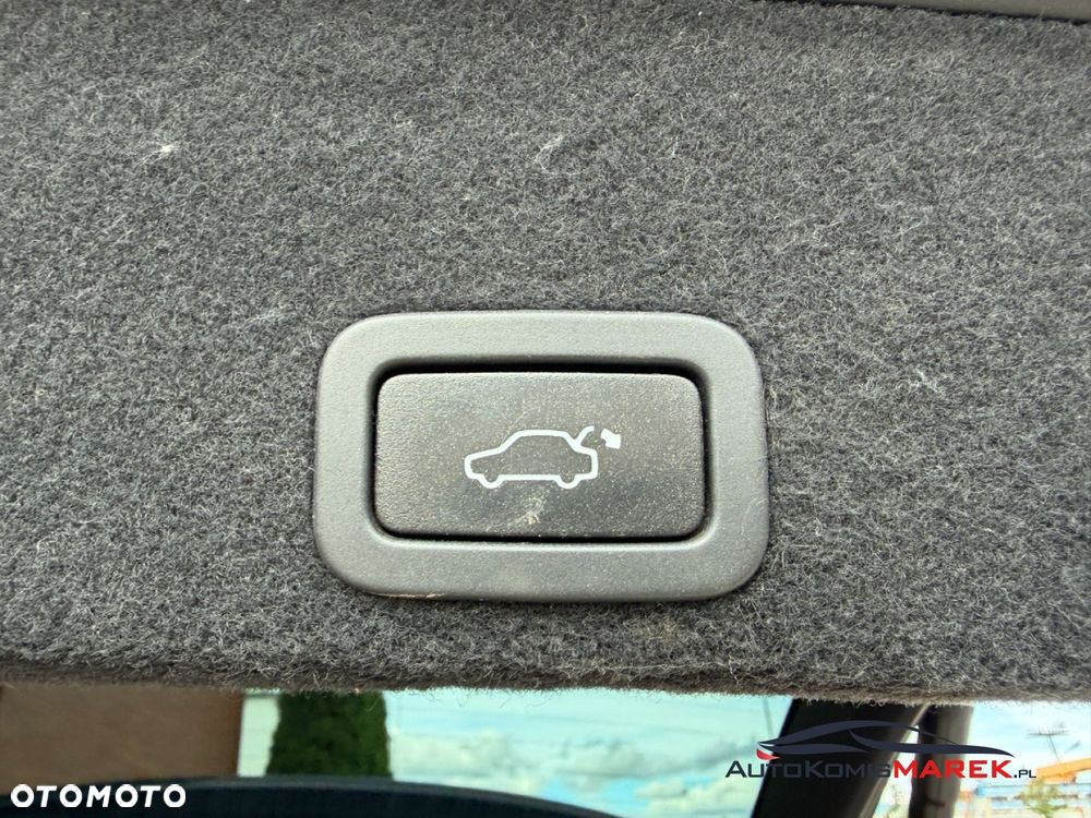 Volvo XC 60 D4 AWD Momentum - 28