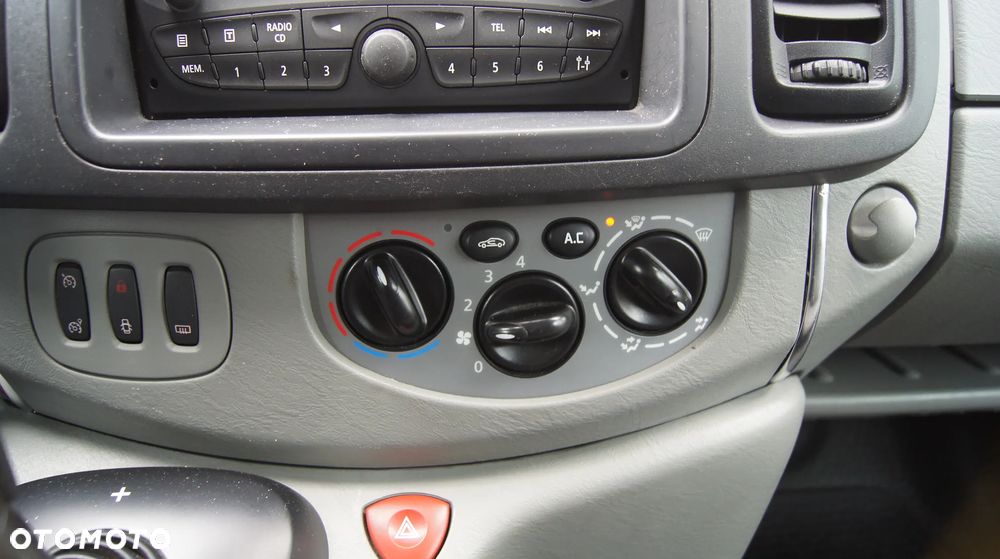 Opel Vivaro L2H1 Easytronic - 18