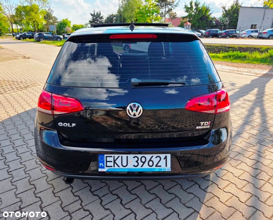 Volkswagen Golf 1.6 TDI Highline - 12