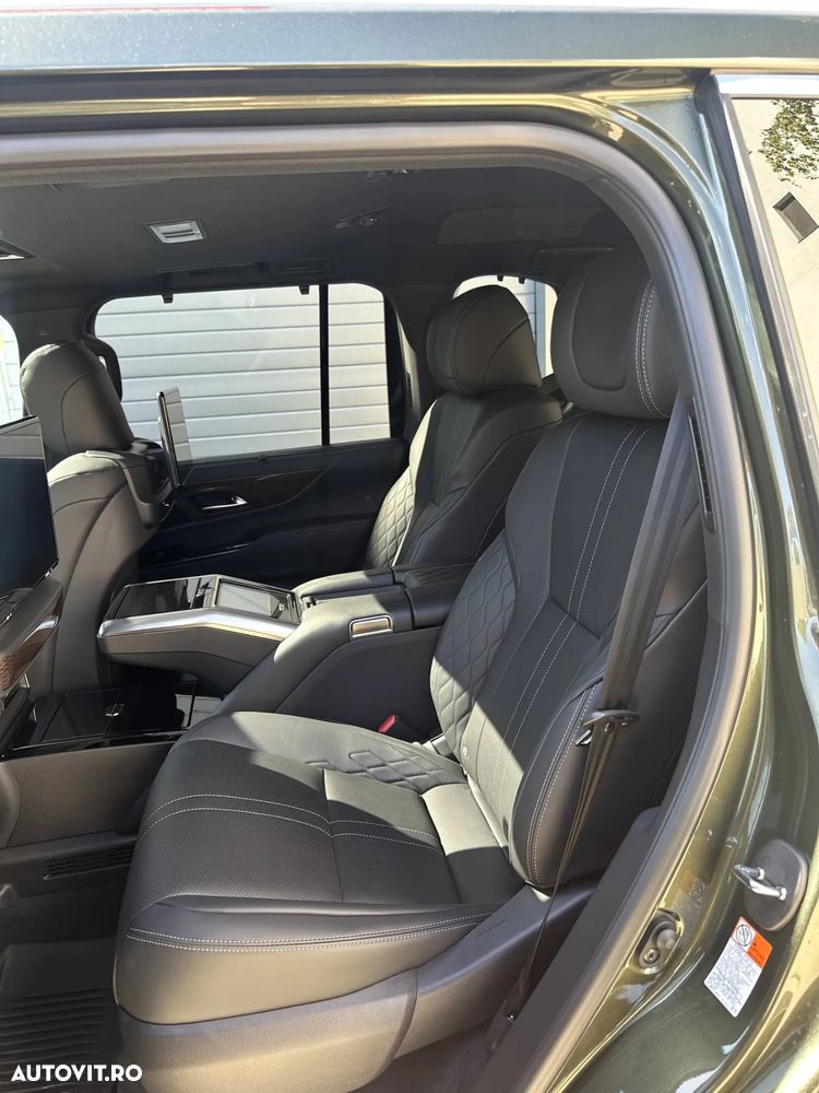 Lexus Seria LX - 20