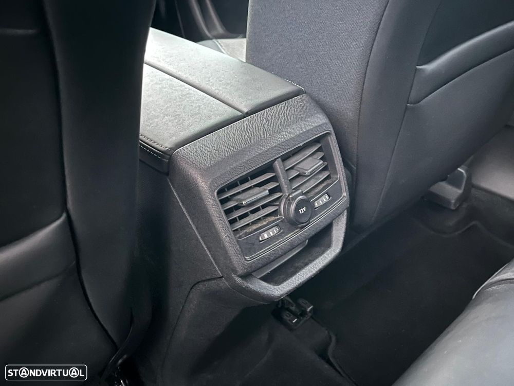 Peugeot 3008 1.5 BlueHDi Allure EAT8 - 34