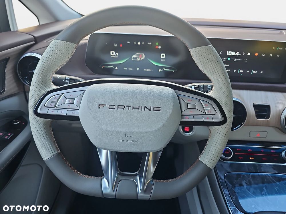 Forthing U Tour 1.5 DVVT GDI DCT - 16