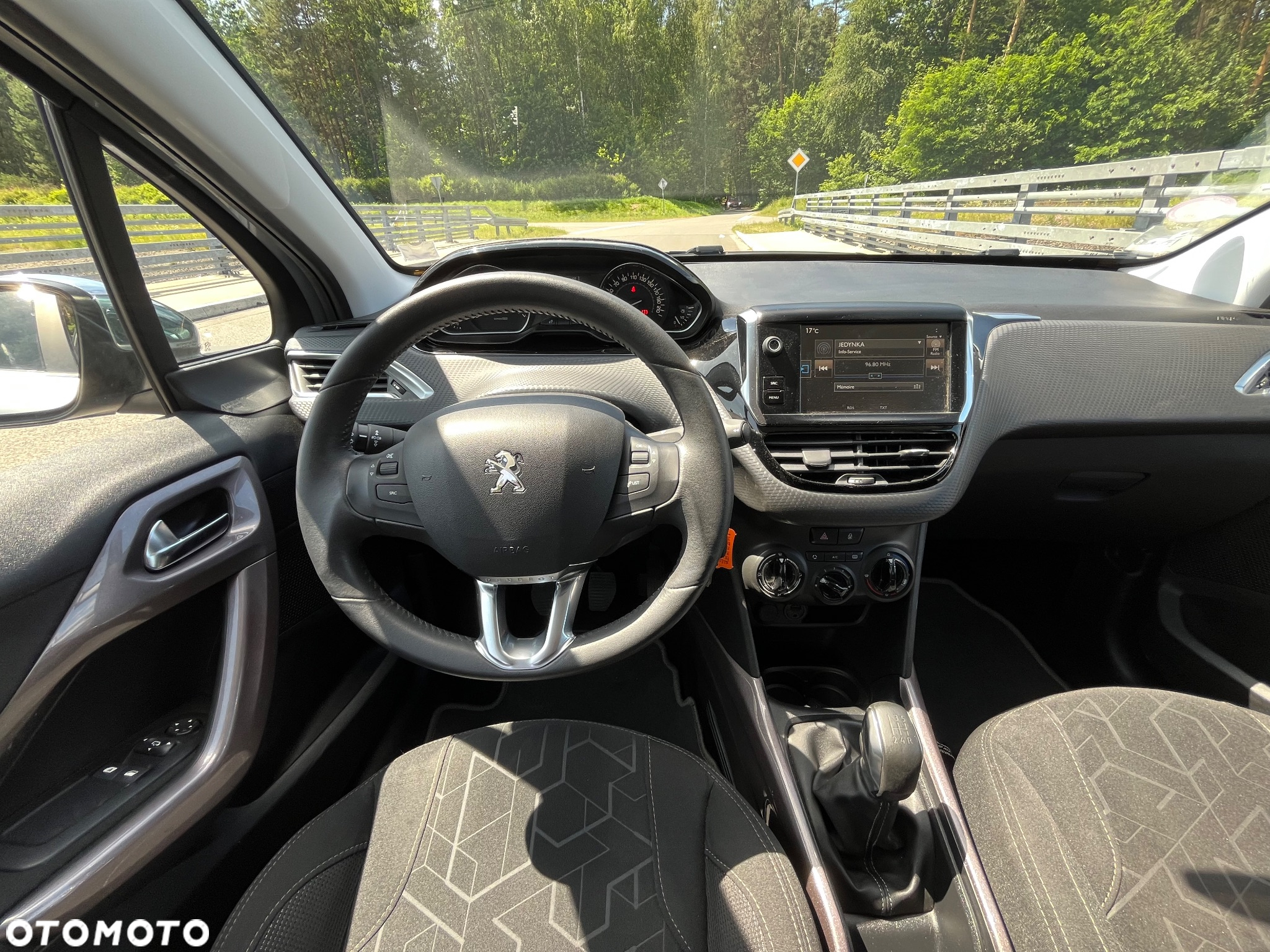 Peugeot 2008 PureTech 82 Style - 14