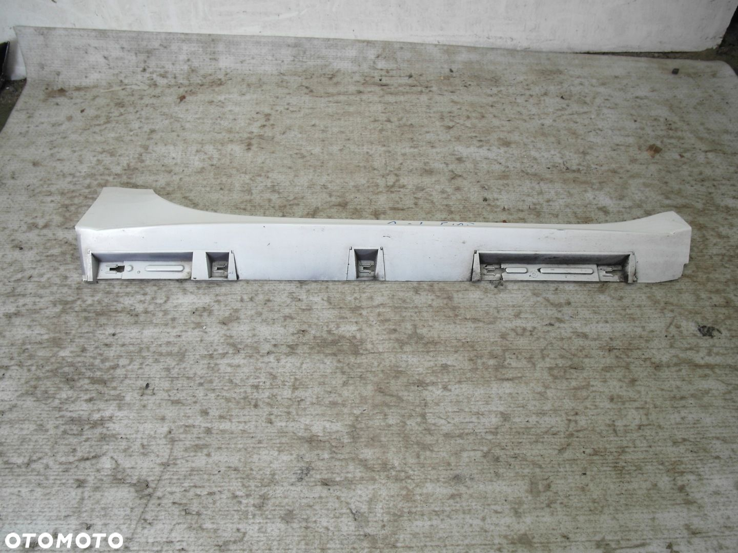 FIAT 124 SPIDER CAŁA LISTWA PROGOWA PRAWA PRAWY PRÓG NA4L51P41 NR72 - 2
