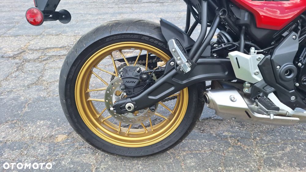 Kawasaki Z 650 RS - 26