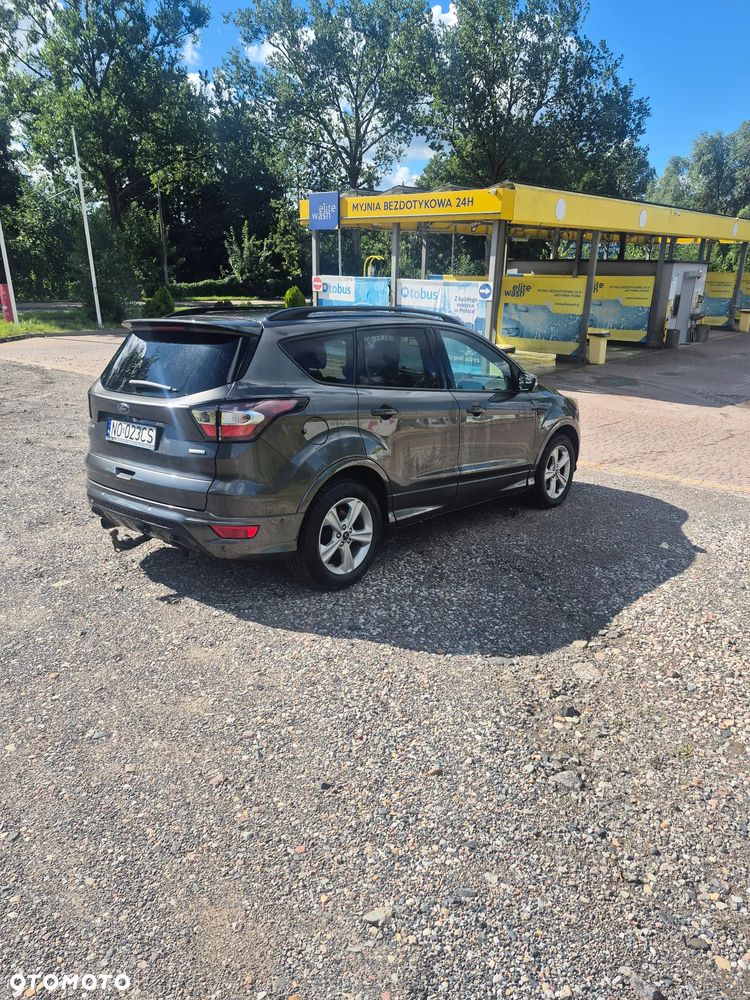 Ford Kuga - 3