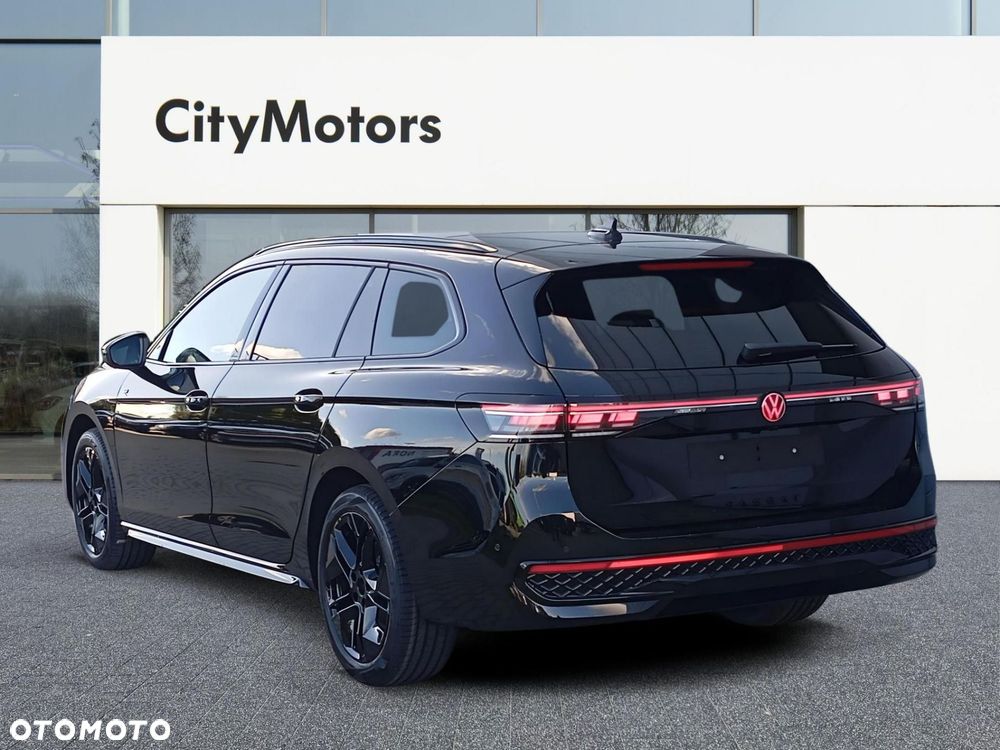 Volkswagen Passat - 5