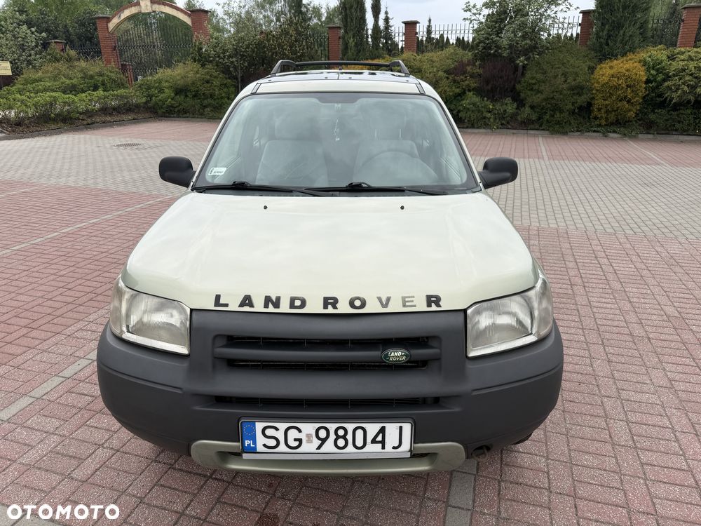 Land Rover Freelander 2.0 D - 16