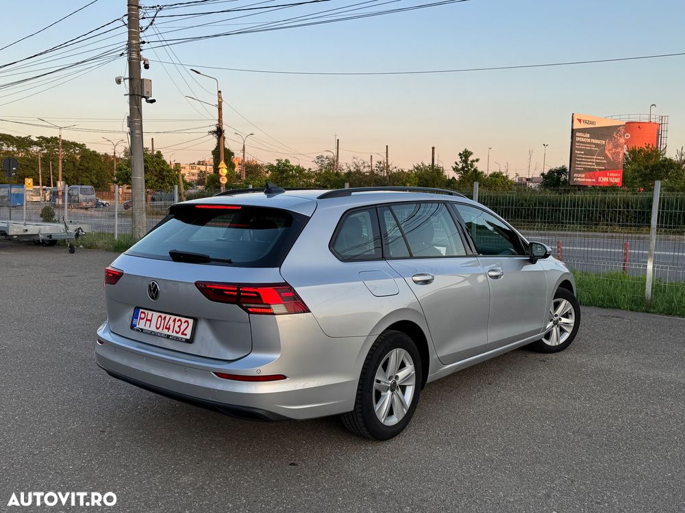 Volkswagen Golf 2.0 TDI SCR Life - 20