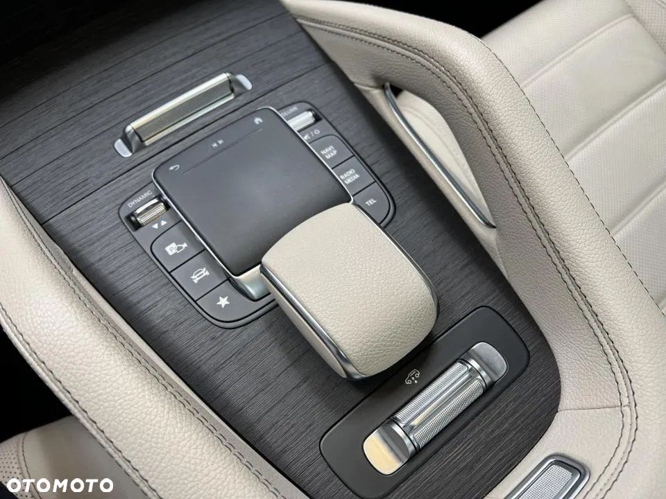 Mercedes-Benz GLE 350 e 4-Matic - 18