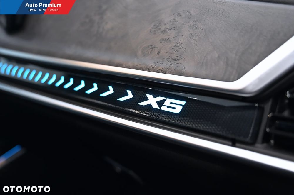 BMW X5 xDrive30d - 22