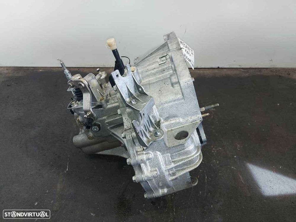 CAIXA DE VELOCIDADES RENAULT MEGANE II BERLINA 5P REF. ND0001 - 1