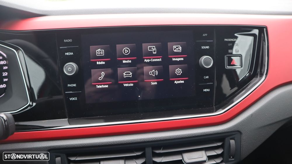 VW Polo 2.0 TSI GTI DSG - 21