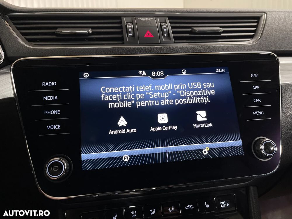 Skoda Superb 2.0 TDI DSG Ambition - 17