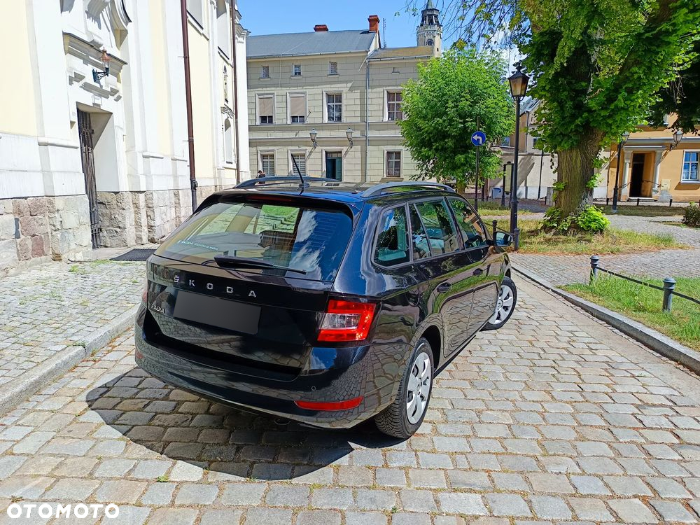 Skoda Fabia 1.0 TSI Ambition Plus - 28