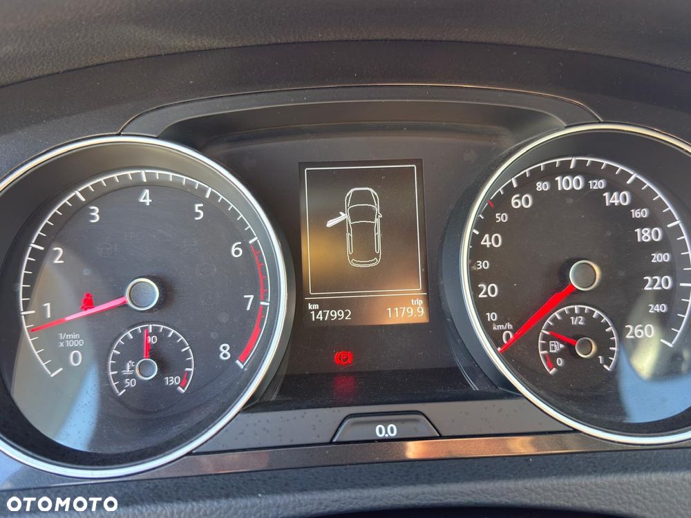 Volkswagen Golf 1.4 TSI BMT Comfortline - 14