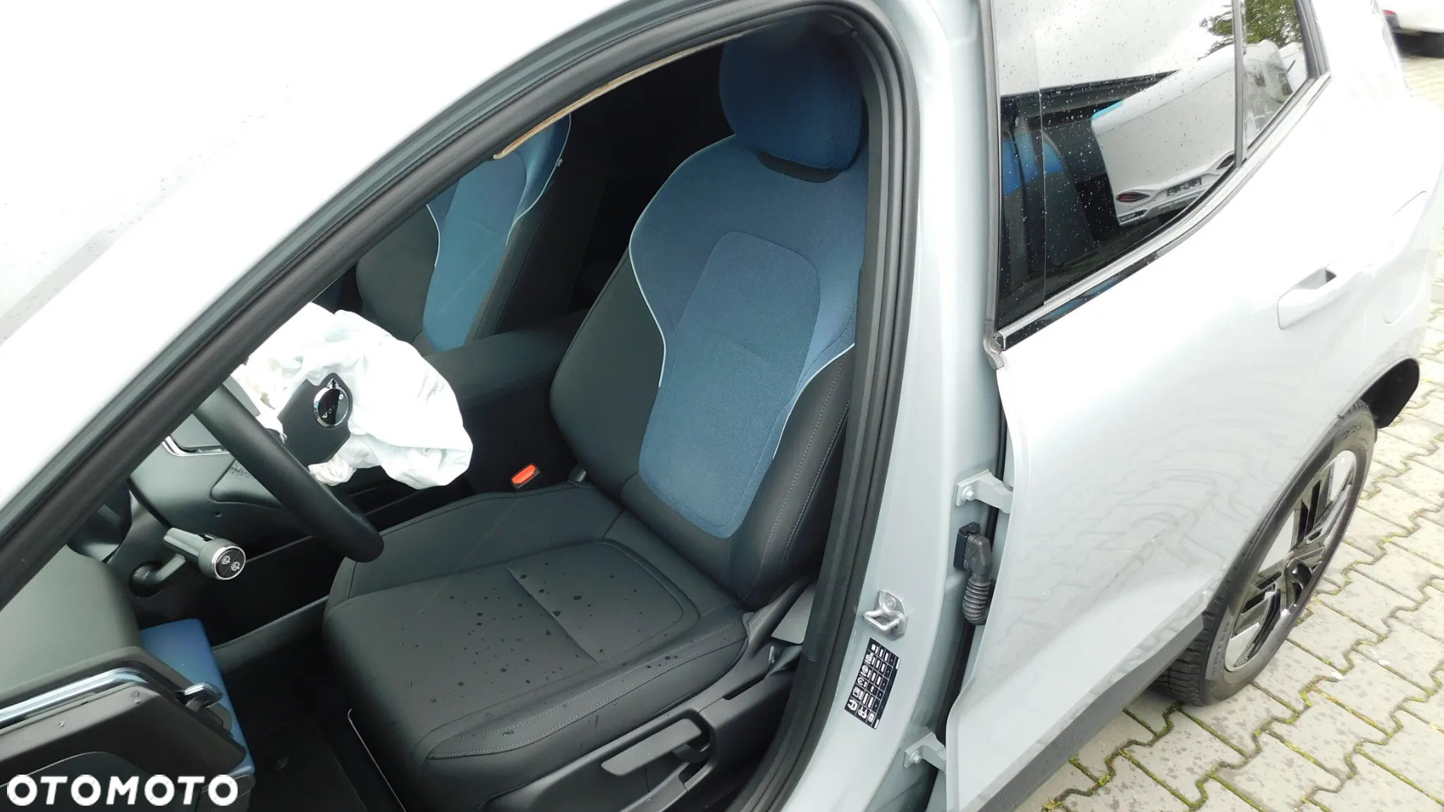 Volvo EX30 69kWh Single Motor Long Range Core - 15