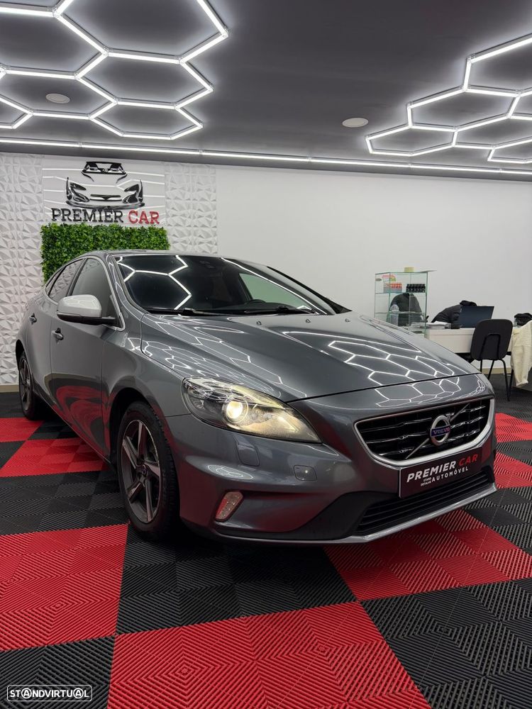 Volvo V40 2.0 D2 R-Design - 6