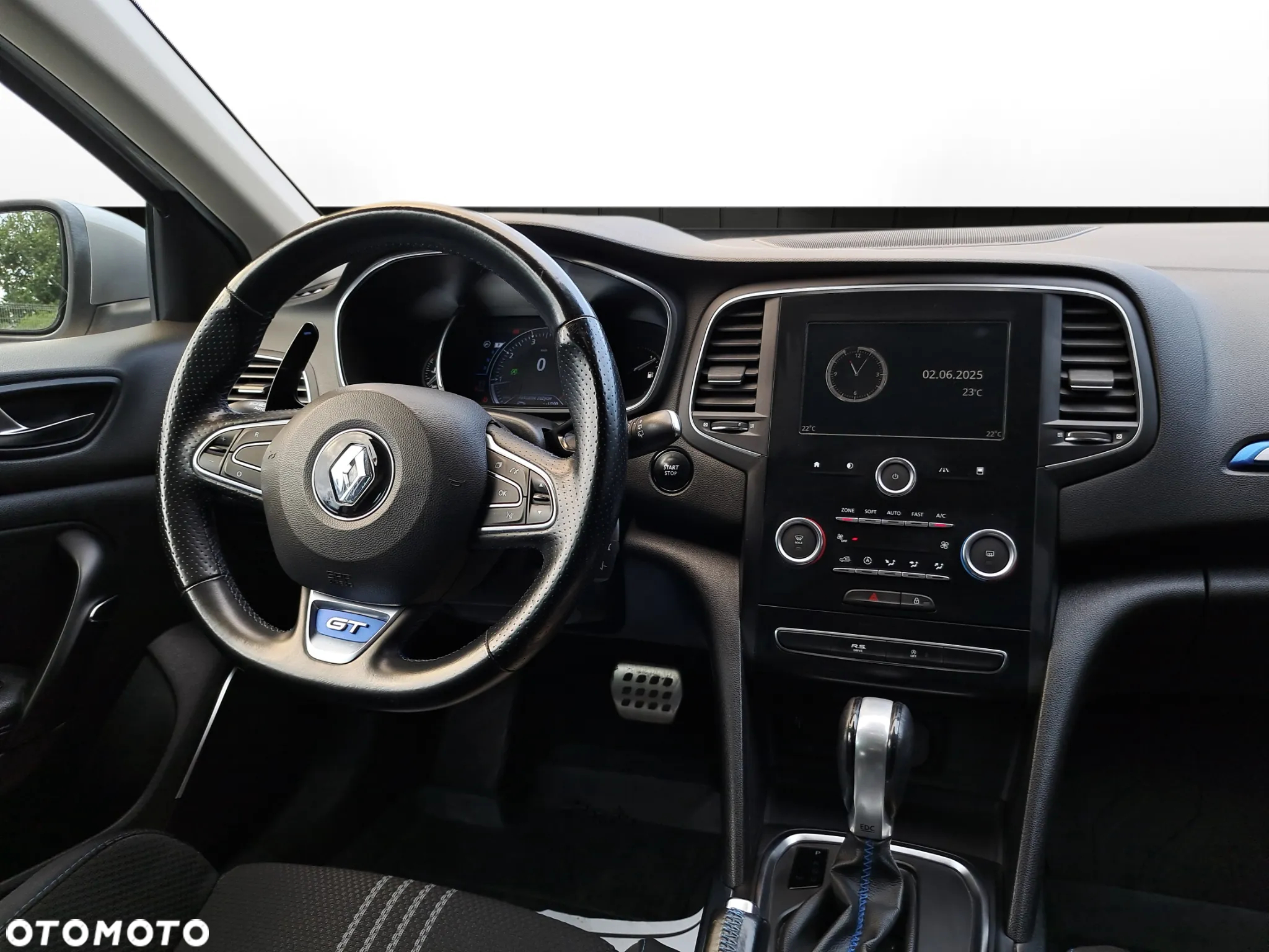 Renault Megane 1.6 dCi GT EDC - 13