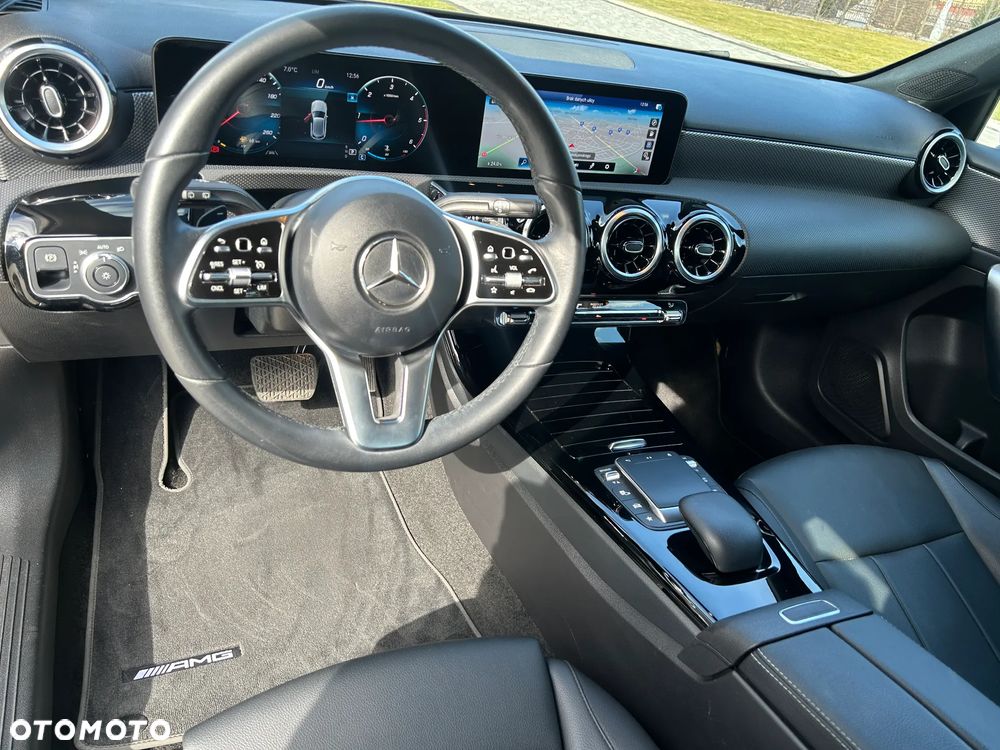 Mercedes-Benz Klasa A 180 d Style 8G-DCT - 10